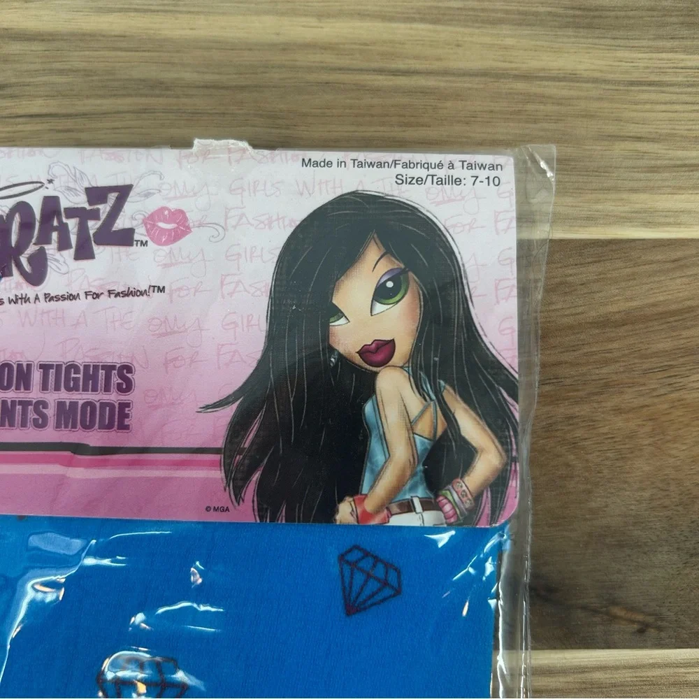 NIP Vtg Bratz Jade Blue Diamond Print Fashion Tights Girls Size 7-10